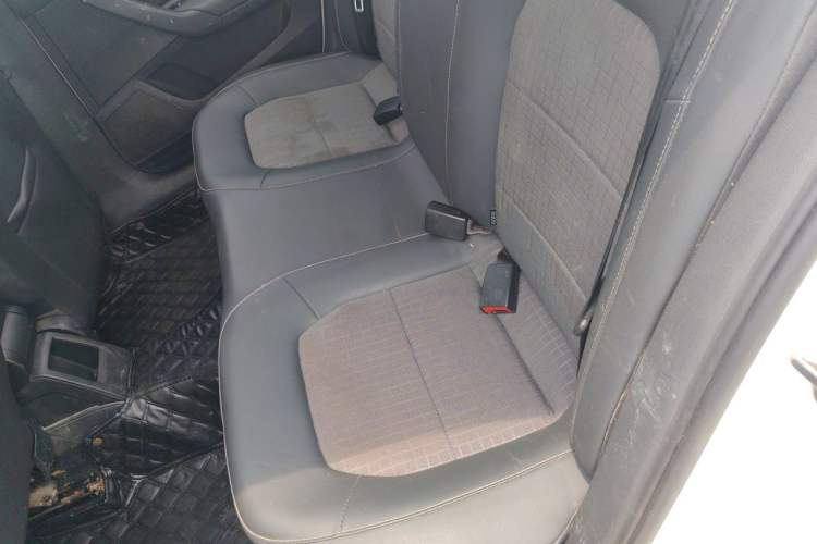 Used Volkswagen Santana 2019 1.5L Manual Comfort Edition China VI Standard Left Rear Seat
