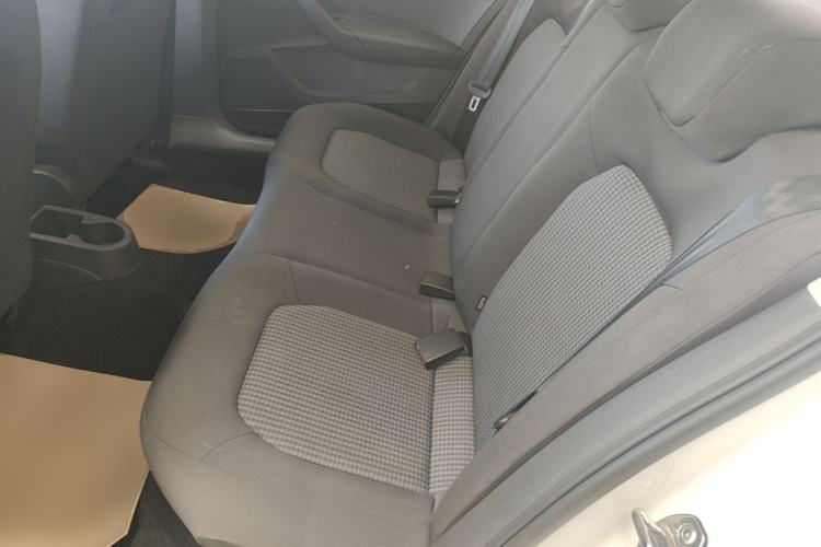 Used Volkswagen Santana 2019 1.5L Manual Fashion Edition China VI Standard Left Rear Seat