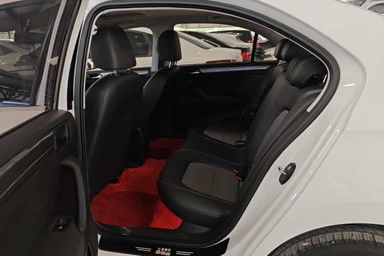 Used Volkswagen Santana 2019 1.5L Automatic Comfort Edition China VI Standard Left Rear Seat