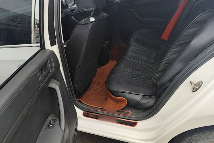Used Volkswagen Santana 2019 1.5L Manual Fashion Edition China VI Standard Left Rear Seat