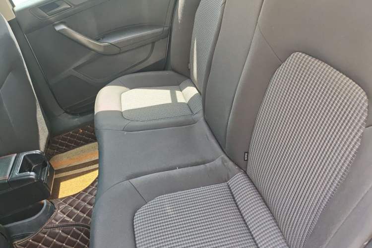 Used Volkswagen Santana 2019 1.5L Manual Fashion Edition China VI Standard Left Rear Seat