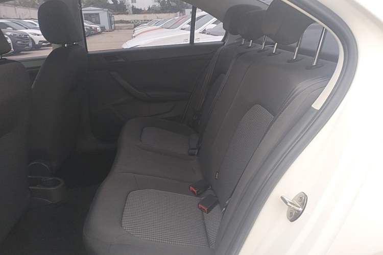 Used Volkswagen Santana 2019 1.5L Automatic Fashion Edition China VI Left Rear Seat