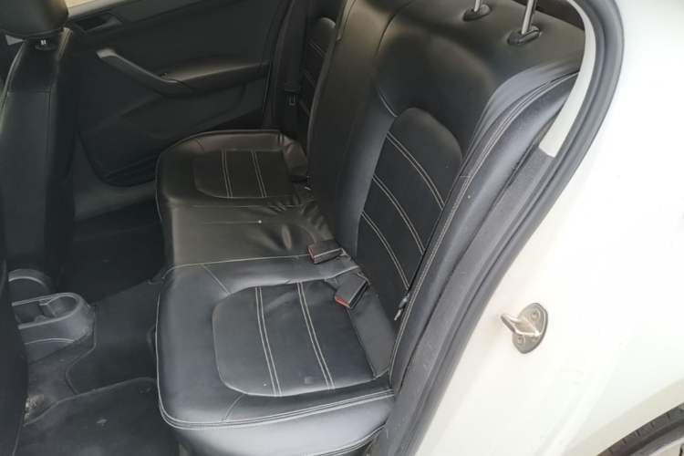 Used Volkswagen Santana 2019 1.5L Automatic Fashion Edition China VI Left Rear Seat