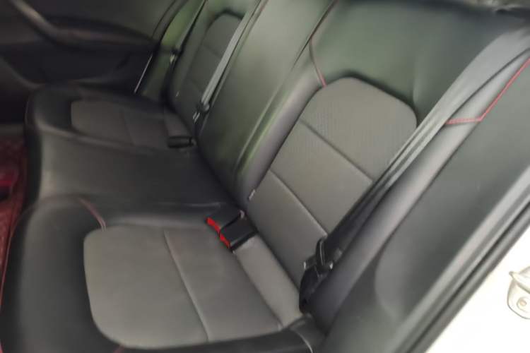 Used Volkswagen Santana 2019 Haval H6 1.5L Automatic Comfort Edition China VI Standard Left Rear Seat