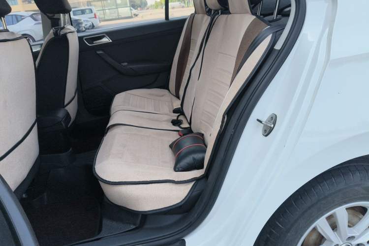 Used Volkswagen Santana 2019 1.5L Automatic Fashion Edition China VI Left Rear Seat