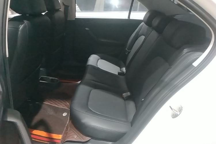 Used Volkswagen Santana 2019 1.5L Automatic Fashion Edition China VI Left Rear Seat