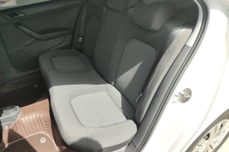 Used Volkswagen Santana 2019 1.5L Automatic Fashion Edition China VI Left Rear Seat