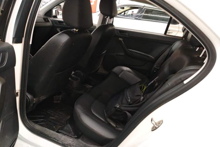 Used Volkswagen Santana 2019 1.5L Automatic Fashion Edition China VI Left Rear Seat