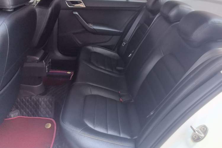 Used Volkswagen Santana 2019 1.5L Automatic Fashion Edition China VI Left Rear Seat