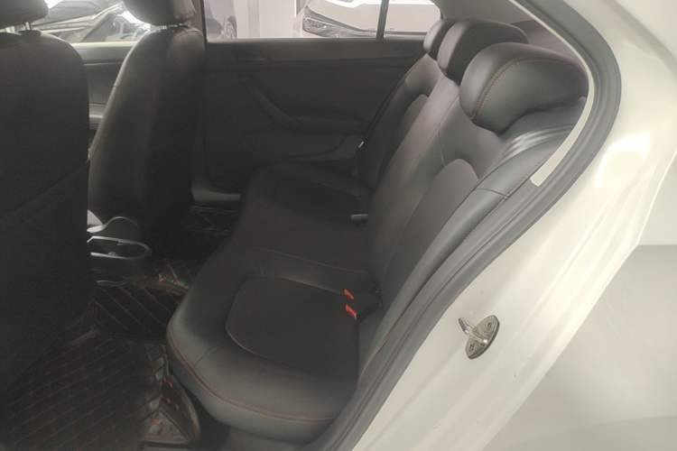 Used Volkswagen Santana 2019 1.5L Manual Fashion Edition China VI Standard Left Rear Seat