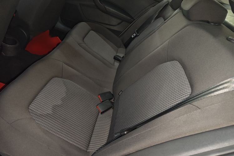Used Volkswagen Santana 2019 1.5L Automatic Fashion Edition China VI Left Rear Seat