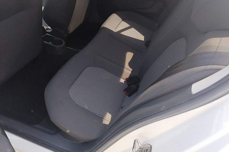Used Volkswagen Santana 2019 1.5L Manual Fashion Edition China VI Standard Left Rear Seat
