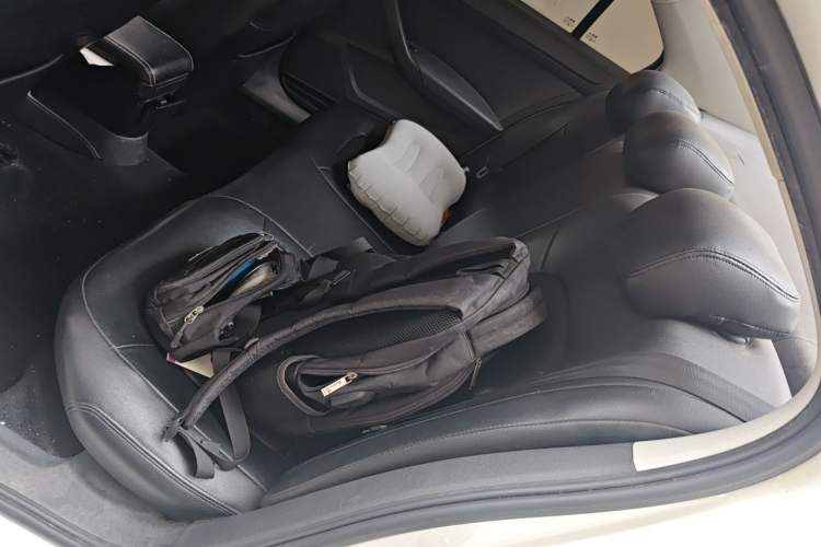 Used Volkswagen Santana 2019 1.5L Manual Fashion Edition China VI Standard Left Rear Seat