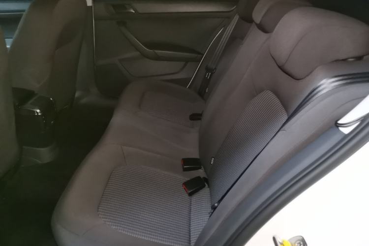 Used Volkswagen Santana 2019 1.5L Automatic Fashion Edition China VI Left Rear Seat