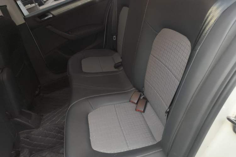 Used Volkswagen Santana 2019 1.5L Automatic Comfort Edition China VI Standard Left Rear Seat