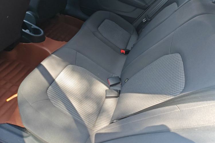 Used Volkswagen Santana 2019 1.5L Automatic Fashion Edition China VI Left Rear Seat
