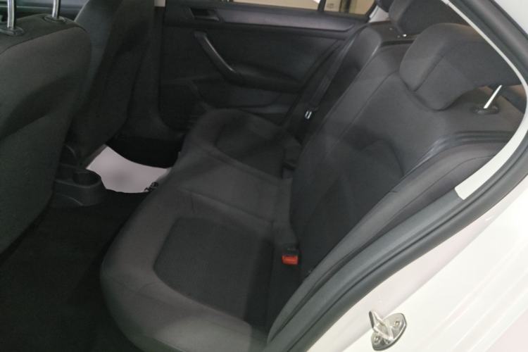 Used Volkswagen Santana 2019 1.5L Manual Fashion Edition China VI Standard Left Rear Seat