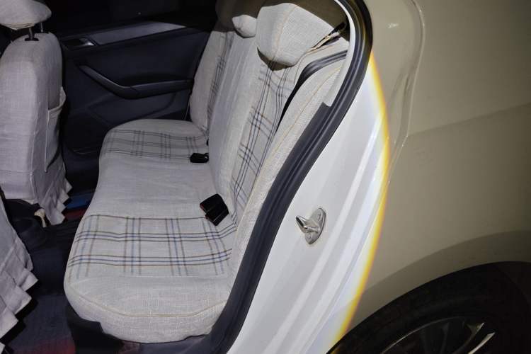 Used Volkswagen Santana 2019 1.5L Automatic Fashion Edition China VI Left Rear Seat