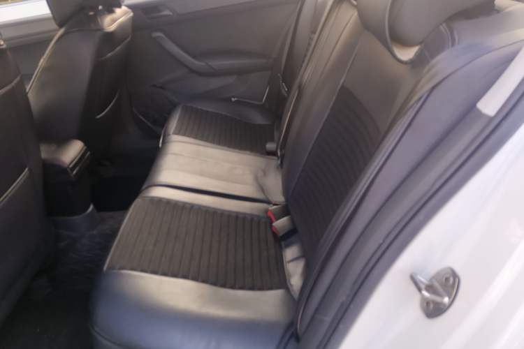 Used Volkswagen Santana 2019 1.5L Manual Fashion Edition China VI Standard Left Rear Seat