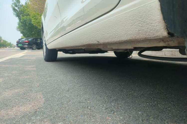 Used Volkswagen Santana 2019 1.5L Automatic Fashion Edition China VI Left Side Sill
