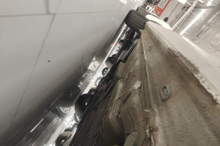 Used Volkswagen Santana 2019 1.5L Manual Fashion Edition China VI Standard Left Side Sill