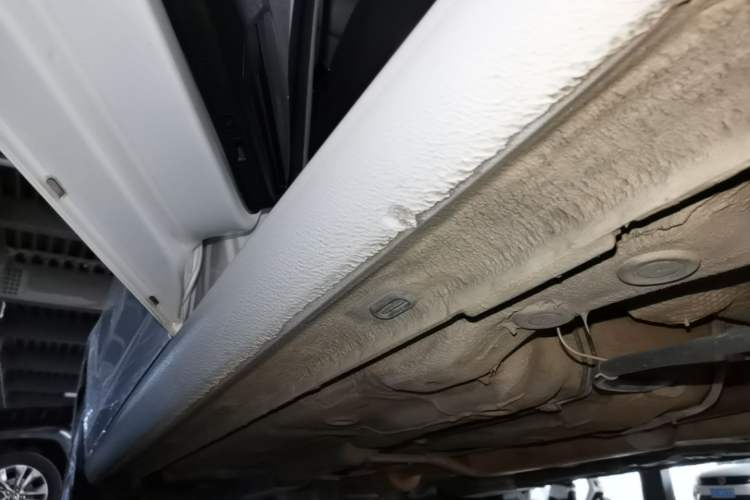 Used Volkswagen Santana 2019 1.5L Manual Fashion Edition China VI Standard Left Side Sill
