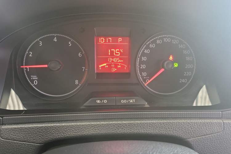 Used Volkswagen Santana 2019 1.5L Automatic Fashion Edition China VI Odometer Close Up