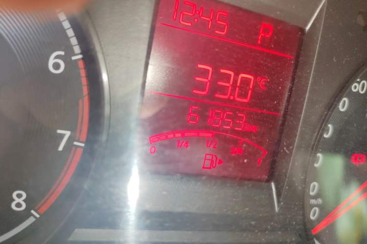 Used Volkswagen Santana 2019 1.5L Automatic Fashion Edition China VI Odometer Close Up