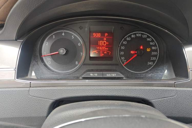 Used Volkswagen Santana 2019 1.5L Automatic Comfort Edition China VI Standard Odometer Close Up