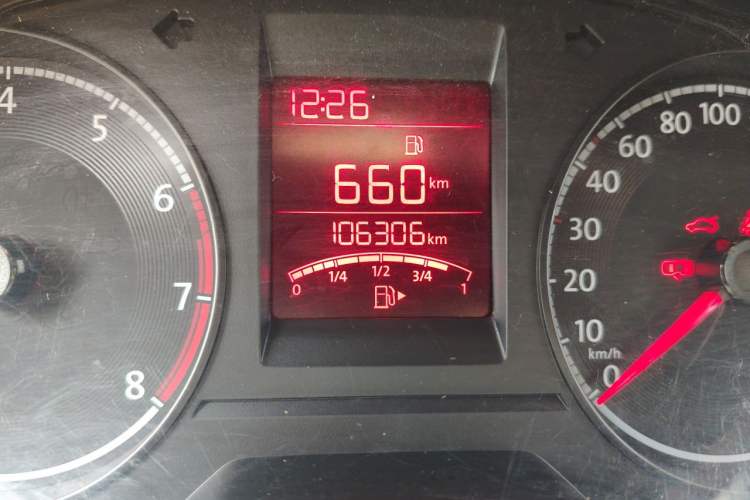 Used Volkswagen Santana 2019 1.5L Manual Comfort Edition China VI Standard Odometer Close Up