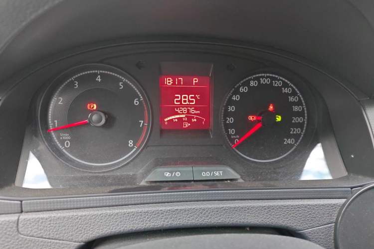 Used Volkswagen Santana 2019 1.5L Automatic Fashion Edition China VI Odometer Close Up