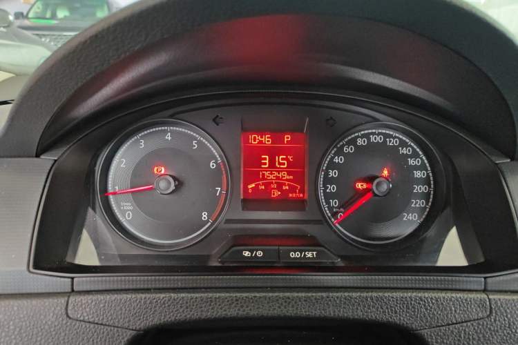 Used Volkswagen Santana 2019 1.5L Automatic Fashion Edition China VI Odometer Close Up