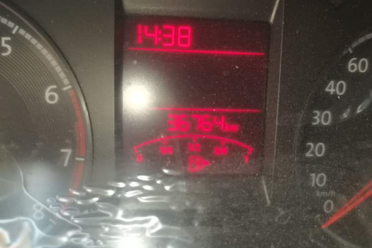 Used Volkswagen Santana 2019 1.5L Automatic Fashion Edition China VI Odometer Close Up