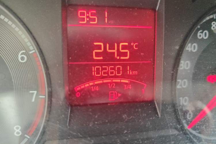 Used Volkswagen Santana 2019 1.5L Manual Fashion Edition China VI Standard Odometer Close Up