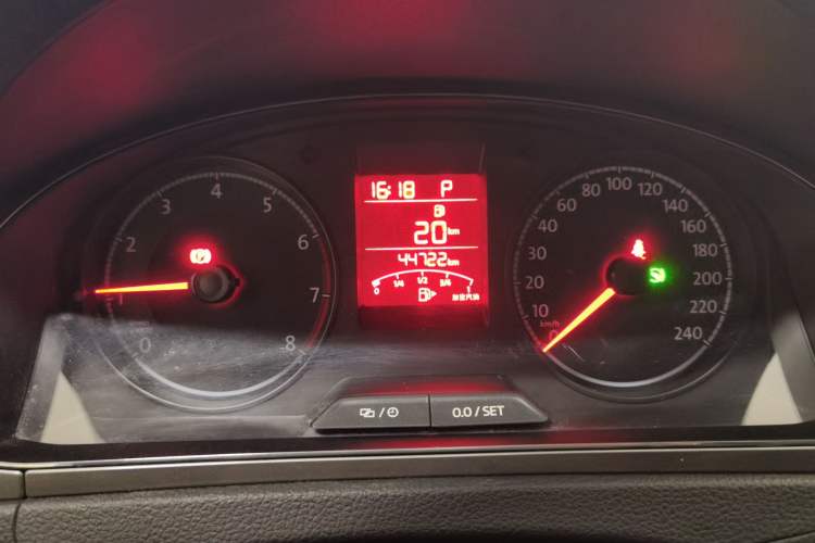 Used Volkswagen Santana 2019 1.5L Automatic Comfort Edition China VI Standard Odometer Close Up