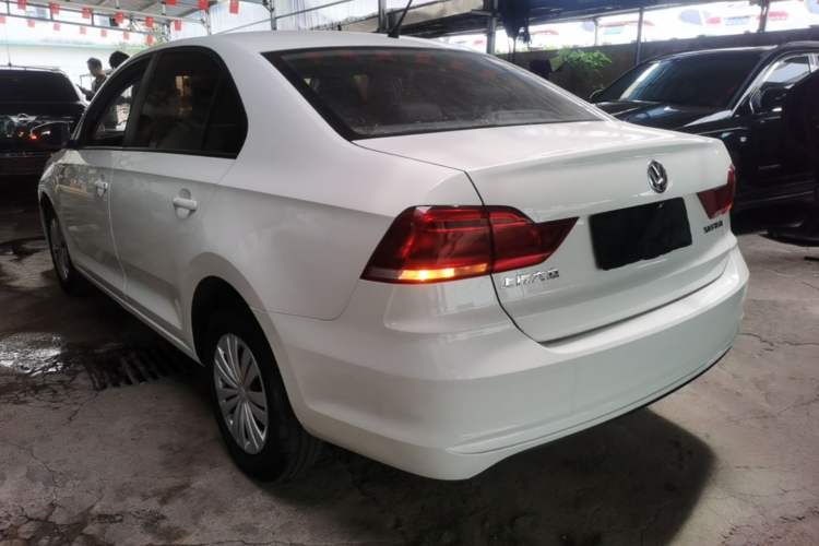 Used Volkswagen Santana 2019 1.5L Manual Fashion Edition China VI Standard Rear Left 45 Deg