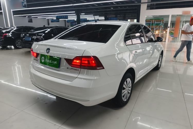 Used Volkswagen Santana 2019 1.5L Manual Fashion Edition China VI Standard Rear Right 45 Deg