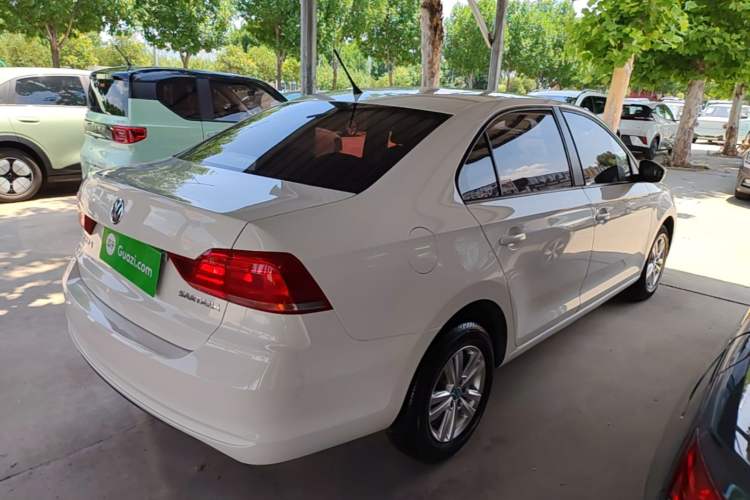 Used Volkswagen Santana 2019 1.5L Manual Fashion Edition China VI Standard Rear Right 45 Deg