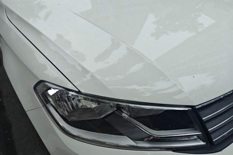 Used Volkswagen Santana 2019 1.5L Automatic Comfort Edition China VI Standard Right Front Headlight