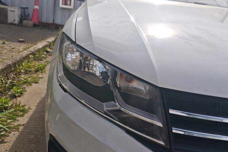 Used Volkswagen Santana 2019 1.5L Automatic Fashion Edition China VI Right Front Headlight