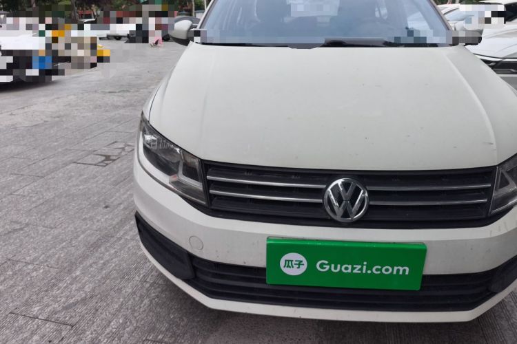 Used Volkswagen Santana 2019 1.5L Manual Fashion Edition China VI Standard Right Front Headlight