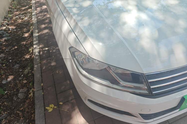 Used Volkswagen Santana 2019 1.5L Automatic Comfort Edition China VI Standard Right Front Headlight