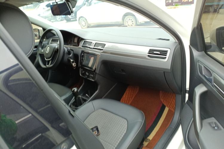 Used Volkswagen Santana 2019 1.5L Manual Comfort Edition China VI Standard Right Front Seat