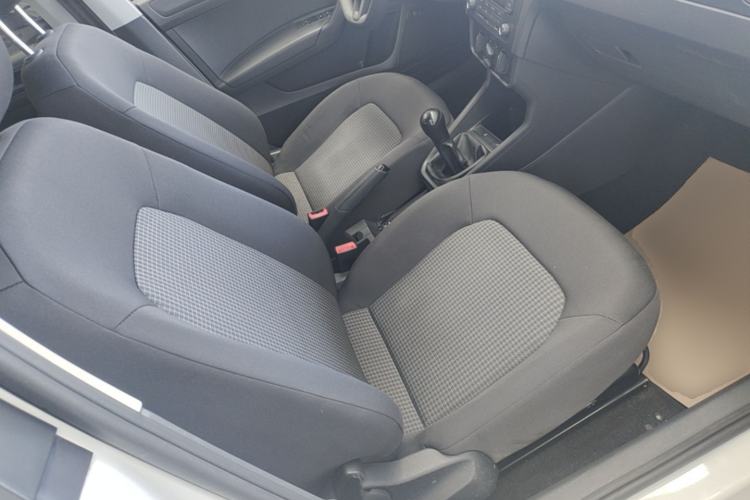 Used Volkswagen Santana 2019 1.5L Manual Fashion Edition China VI Standard Right Front Seat