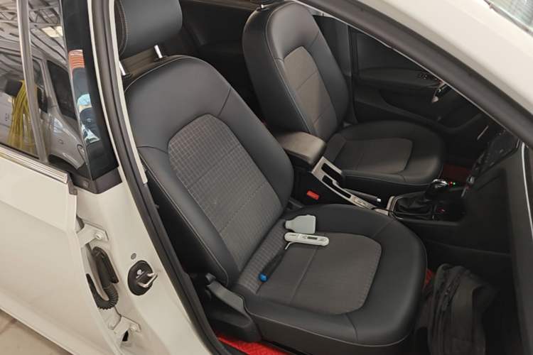 Used Volkswagen Santana 2019 1.5L Automatic Comfort Edition China VI Standard Right Front Seat