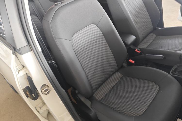 Used Volkswagen Santana 2019 1.5L Manual Fashion Edition China VI Standard Right Front Seat