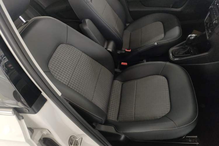 Used Volkswagen Santana 2019 1.5L Automatic Comfort Edition China VI Standard Right Front Seat