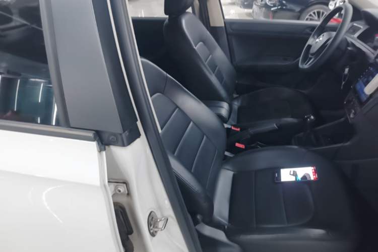 Used Volkswagen Santana 2019 1.5L Manual Fashion Edition China VI Standard Right Front Seat