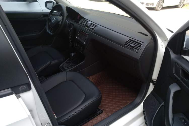 Used Volkswagen Santana 2019 1.5L Automatic Fashion Edition China VI Right Front Seat