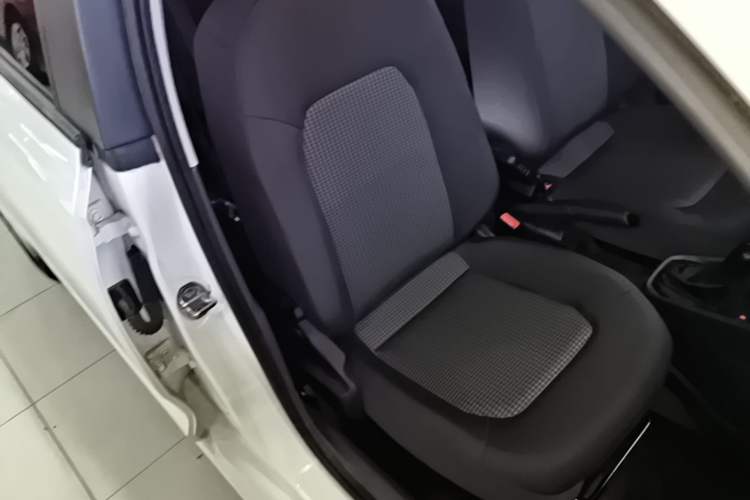 Used Volkswagen Santana 2019 1.5L Automatic Fashion Edition China VI Right Front Seat